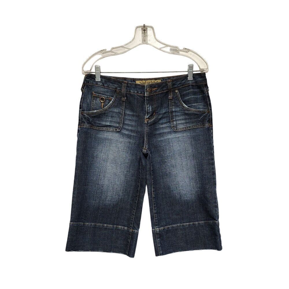 Hint Jeans Distressed Hem & Pockets Wipe Leg Cropped Capris Size 9